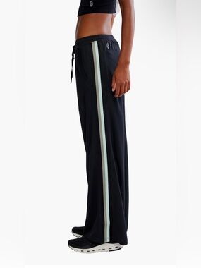 FP Movement One on One Side Stripe Mesh Drawstring Pants XS